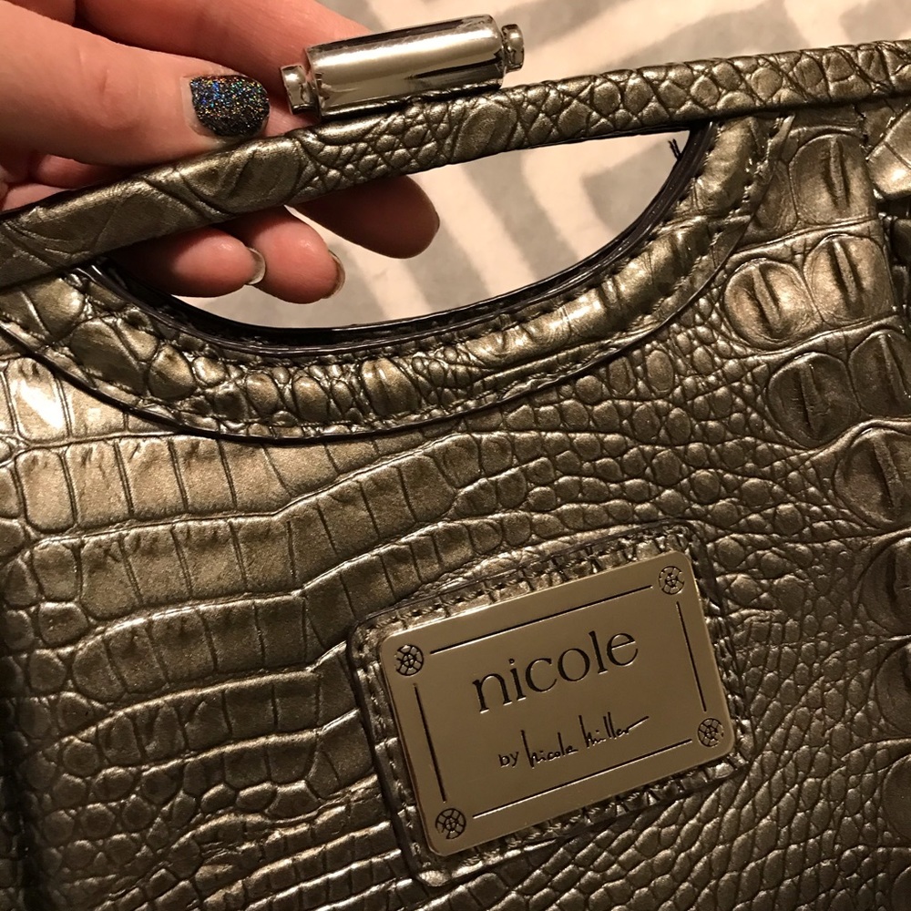 Nicole Miller metallic East-West bag - Picture 5 of 5